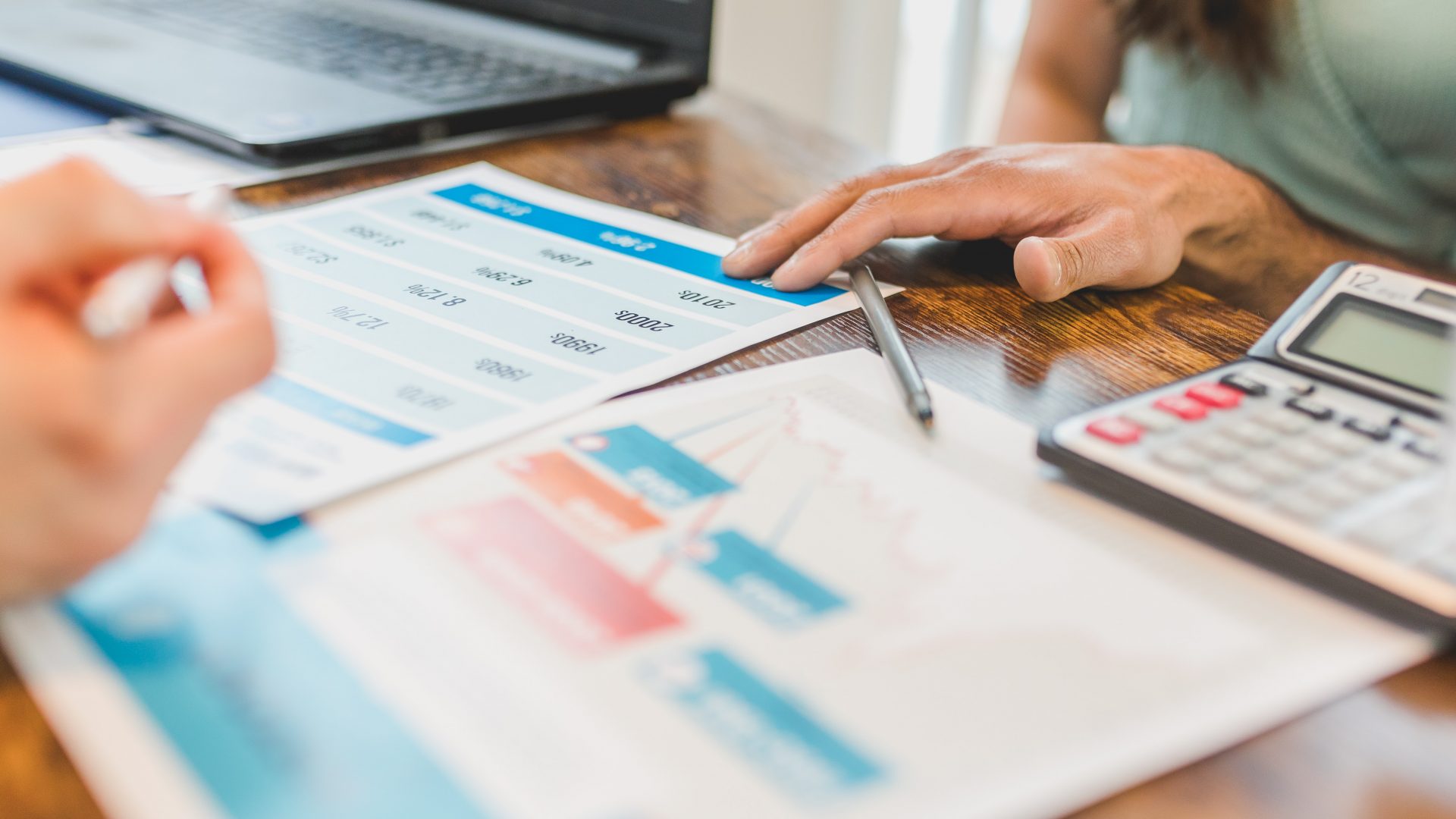 Debt Collectors Or Lawyers – Who To Choose For Debt Recovery?